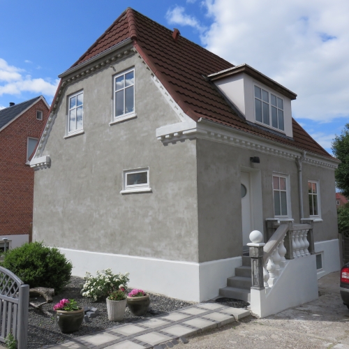Maling af facade ved private i Aalborg
